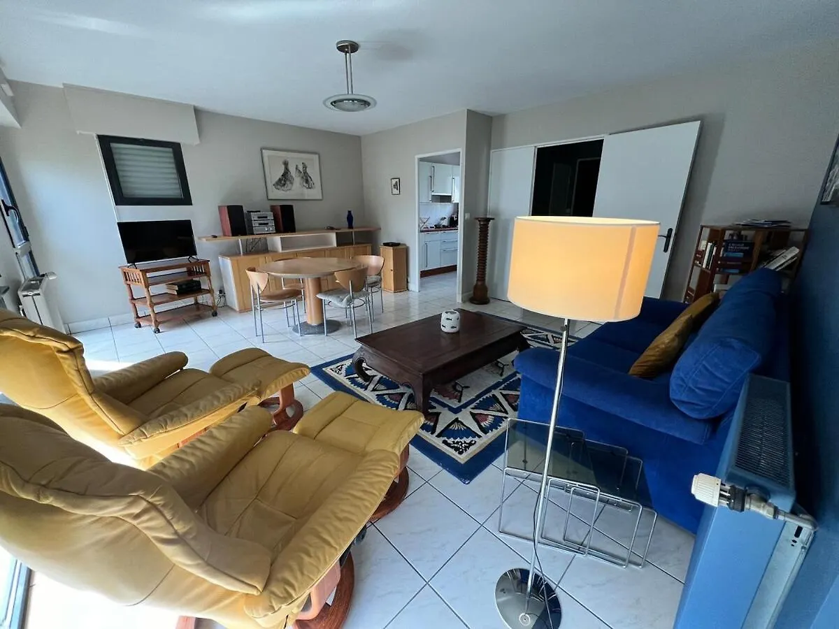 Apartment Carnac Joli Appartement Entre Plage Et Ville!